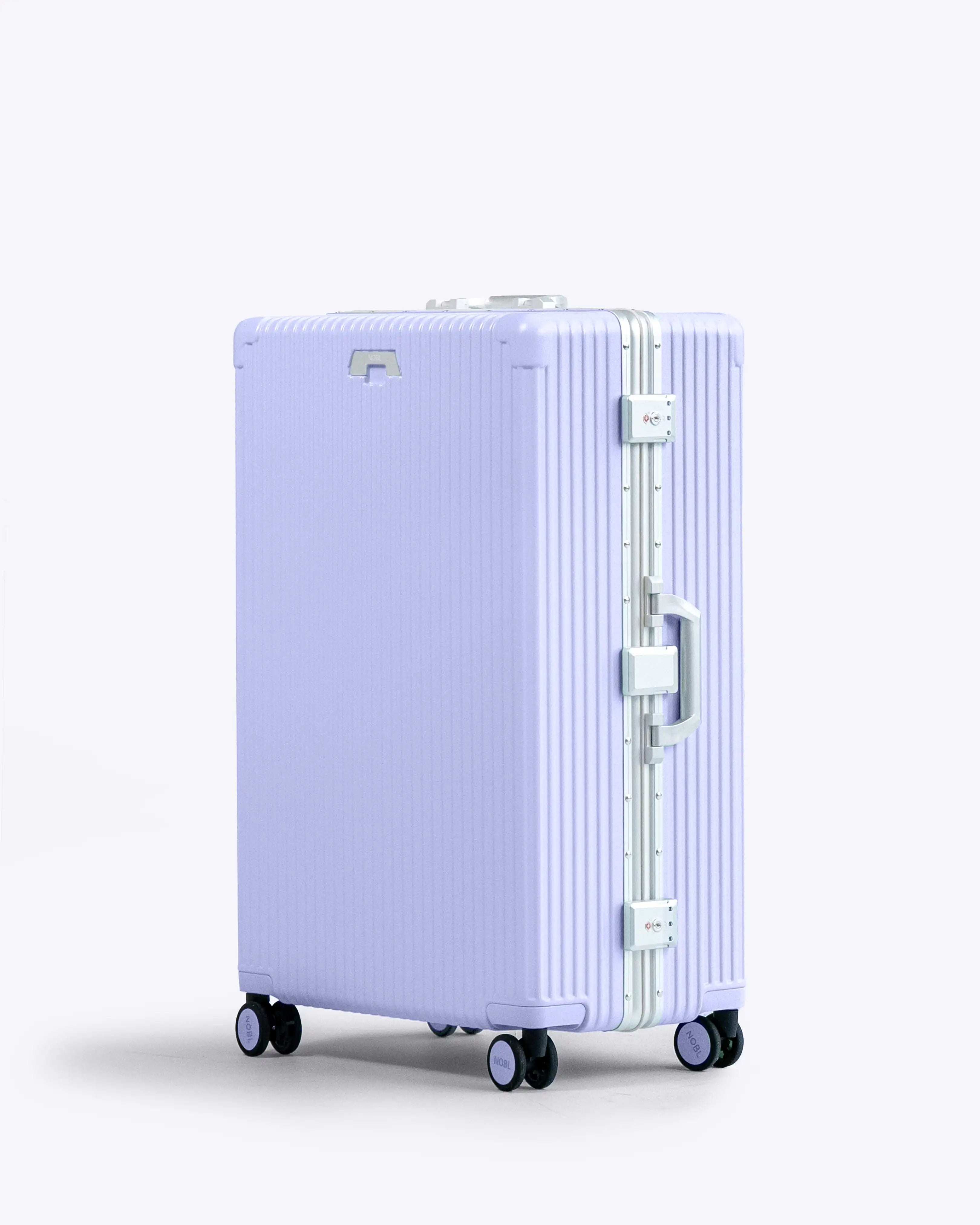 Check-In: All-In-One 28"