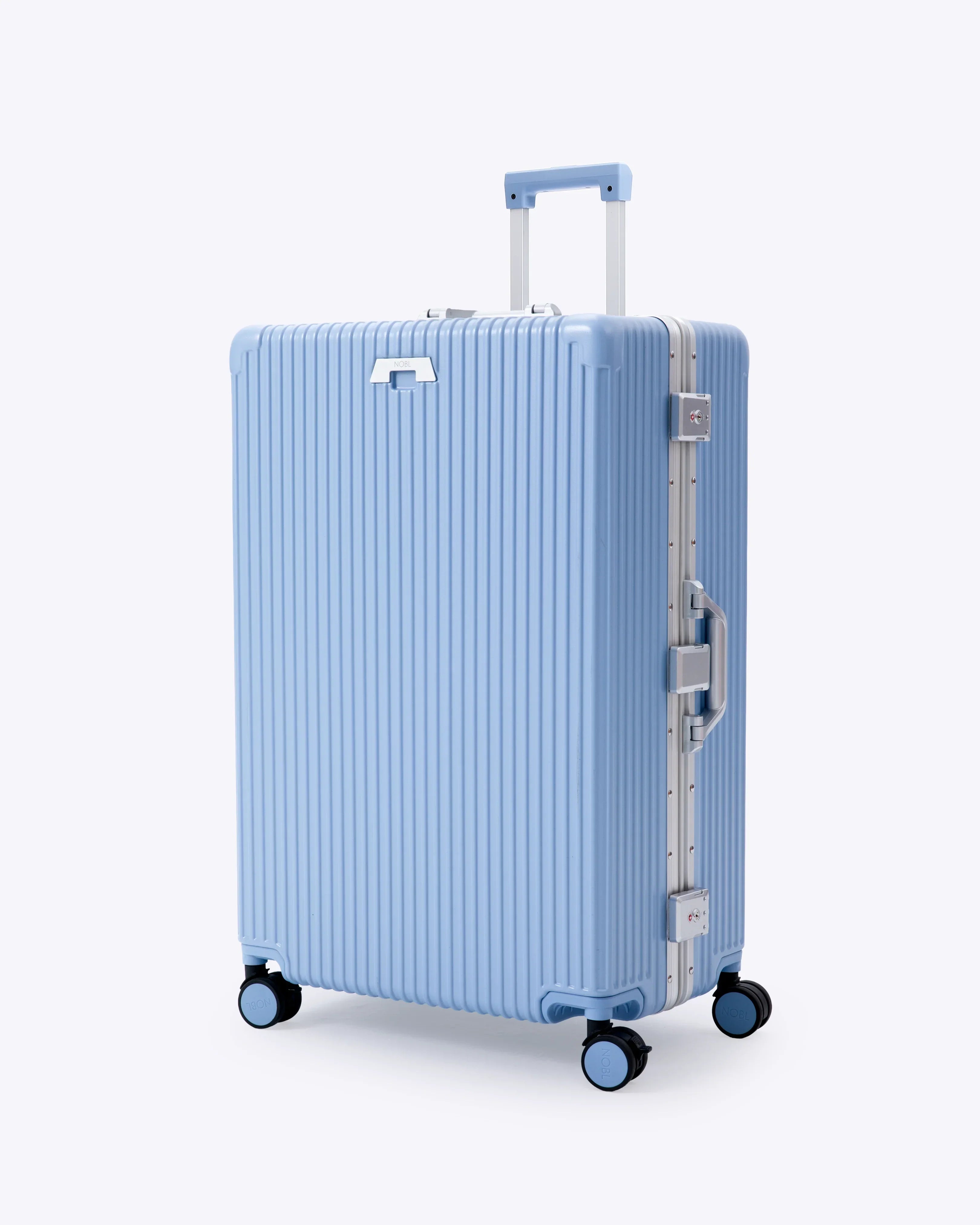 Check-In: All-In-One 28"